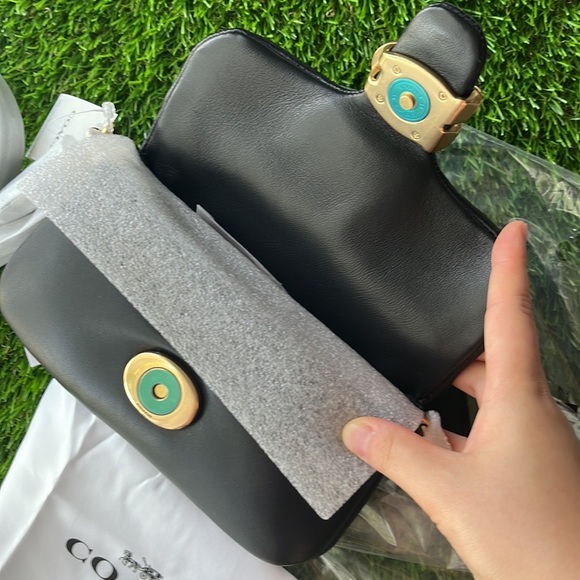 NWT Coach Pillow Tabby 18 Nappa Leather in black - Picture 7 of 12